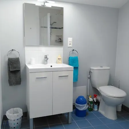 Bed & Breakfast Les Du Vigneron Et Cd'h 4*