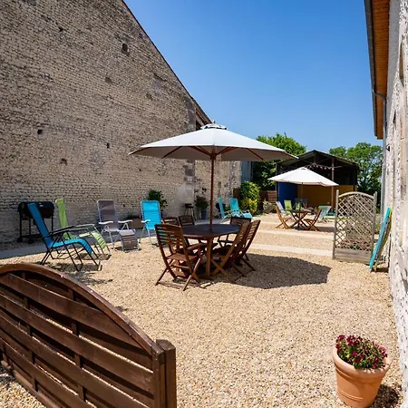 Les Du Vigneron Et Cd'h Bed & Breakfast