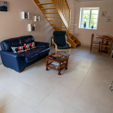 Les Du Vigneron Et Cd'h Bed & Breakfast 4*