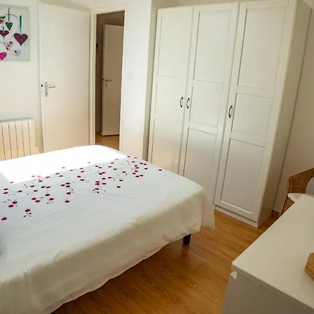 Les Du Vigneron Et Cd'h 4*