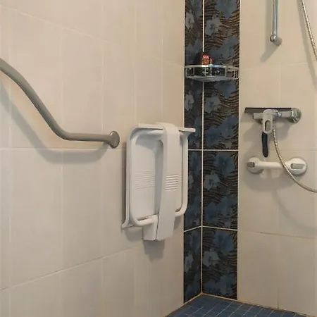 Les Du Vigneron Et Cd'h Bed & Breakfast