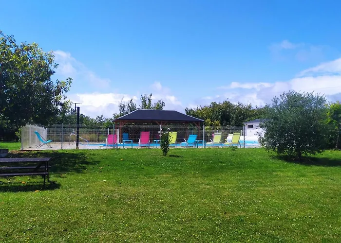 Les Du Vigneron Et Cd'h Bed and breakfast Saint-Seurin-de-Palenne