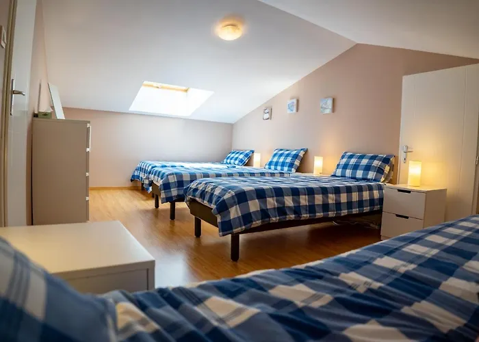 Les Du Vigneron Et Cd'h Bed and breakfast