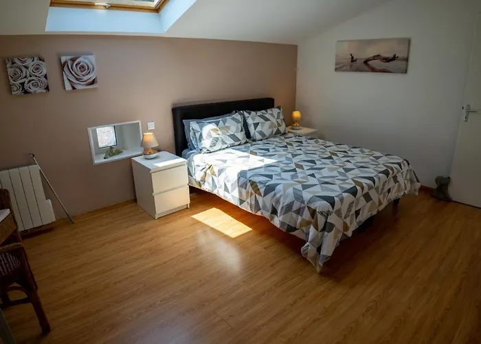 Bed and breakfast Les Du Vigneron Et Cd'h 4*