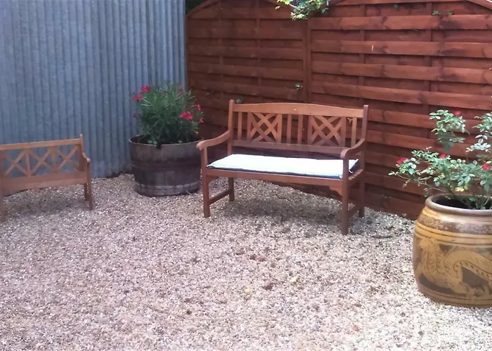 Les Du Vigneron Et Cd'h Bed and breakfast Saint-Seurin-de-Palenne